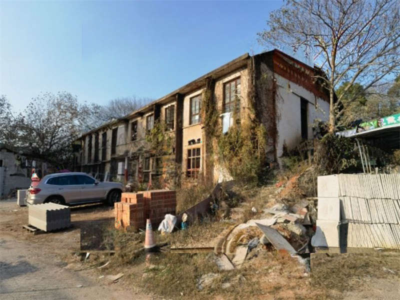 （法拍工業地）黃花鎮黃春路一宗國有土地使用權、地上房屋及其附屬建筑物和構筑物